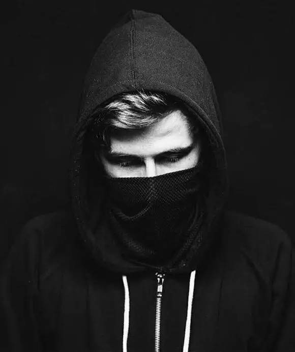 alan walker蒙面原因,alanwalker蒙面原因 关于作者alan walker,一个蒙面的背影少年