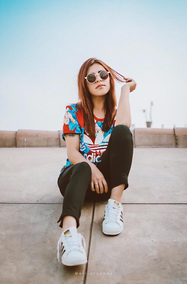 来自秘鲁的美女DJ-Rozz