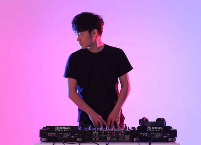 中国知名DJ徐梦圆
